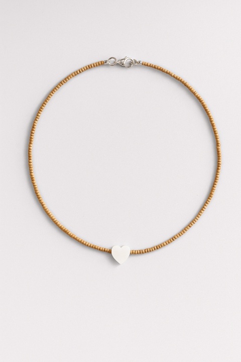 Delikatny naszyjnik z masą perłową