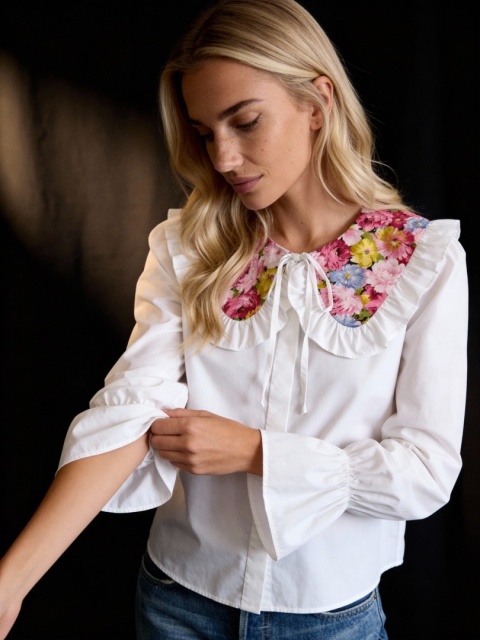 Kołnierzyk bawełniany w różowe kwiaty z falbanką