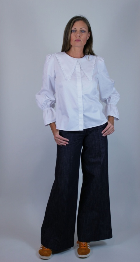 Koszula bawełniana z kołnierzem w kolorze białym