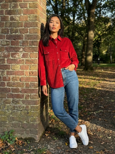 Koszula z bawełnainego weluru w kolorze czerwonym