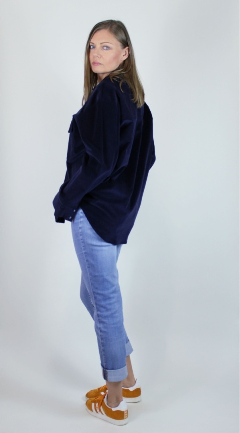 Koszula z bawełnainego weluru w kolorze granatowym