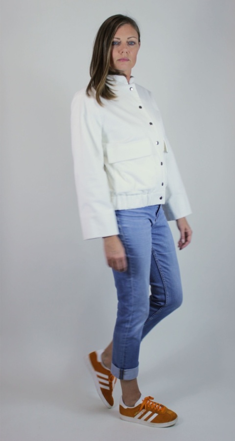 Kurtka sztruksowa w kolorze śmietankowym