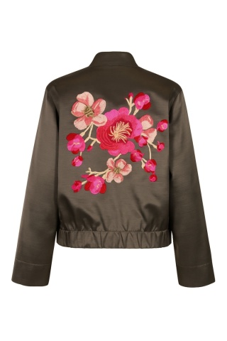 Kurtka z wiskozy w kolorze orzechowym z haftem na plecach