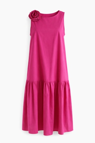 Długa sukienka uszyta z tkaniny bawełnianej w kolorze fuksji